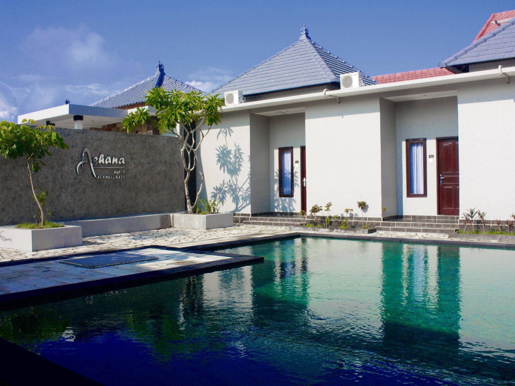 Ashana Hotel Uluwatu  Exterior photo